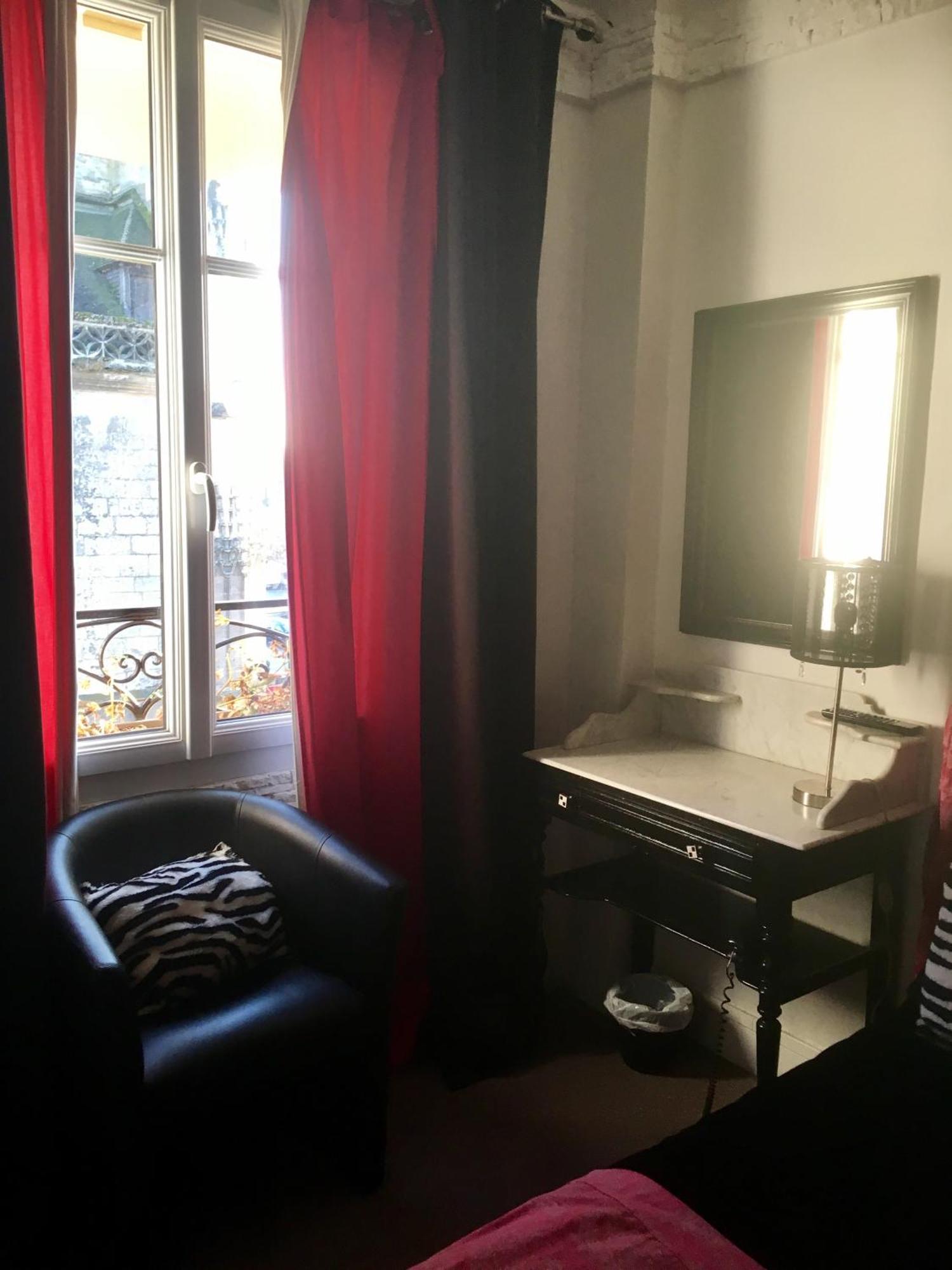 Hotel Boutique Saint-Louis Lisieux Dış mekan fotoğraf